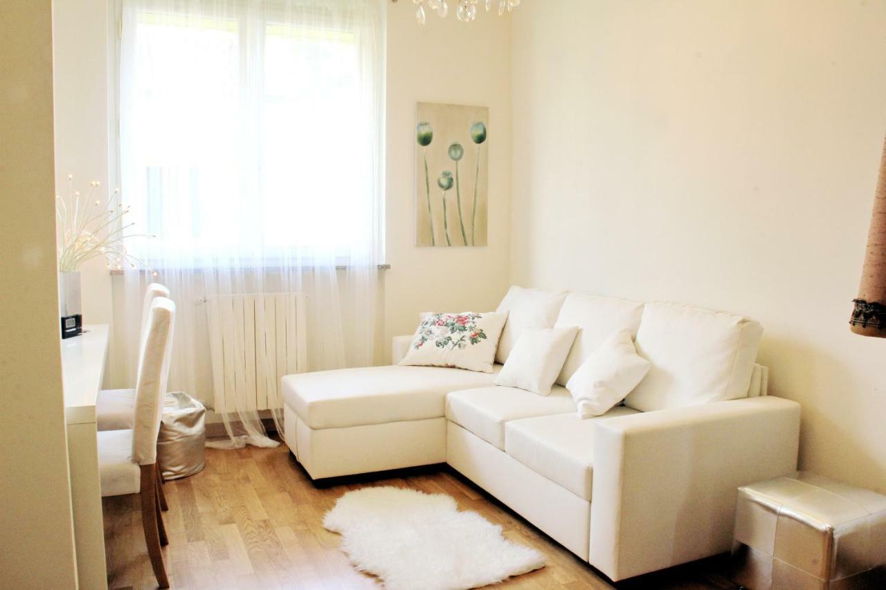 Villa Milena Arese Luaran gambar